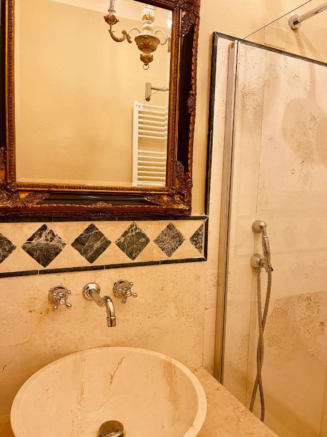 Palazzo Barbini Dimora Storica Aparthotel Кастильоне дел Лаго Екстериор снимка